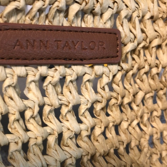 Ann Taylor | Carry All Straw Bag - Picture 6 of 8